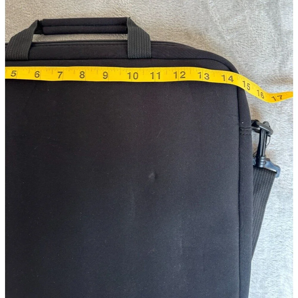 Laptop Case Messenger Bag TARGUS Neoprene Padded Black 15x13x2 w/ Shoulder Strap
